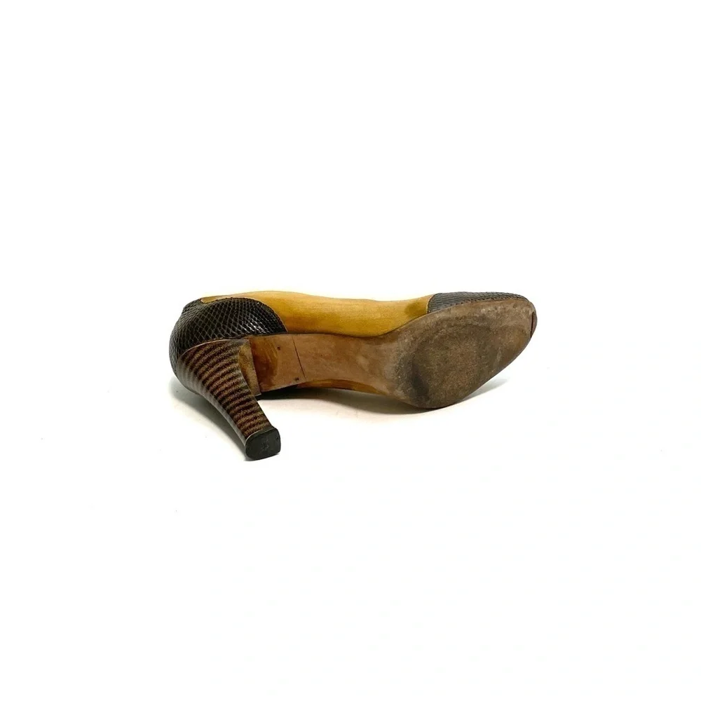 Vintage 1960s tan suede embossed leather slip on pumps